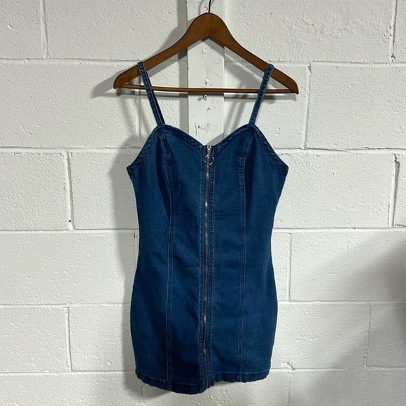 New Look Blue Denim Front Zip Dress Size Small - Picture 2 of 5